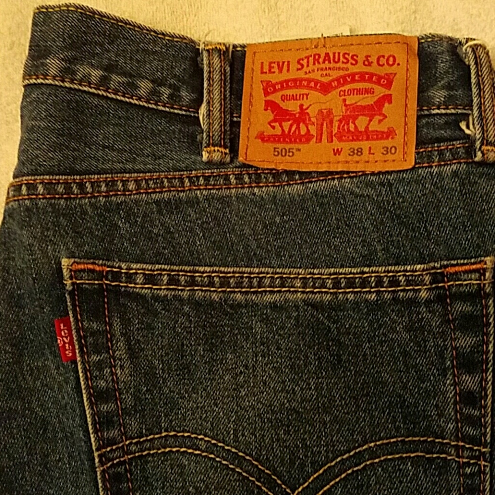 Men's Levi's 505 Jean's. Like new.